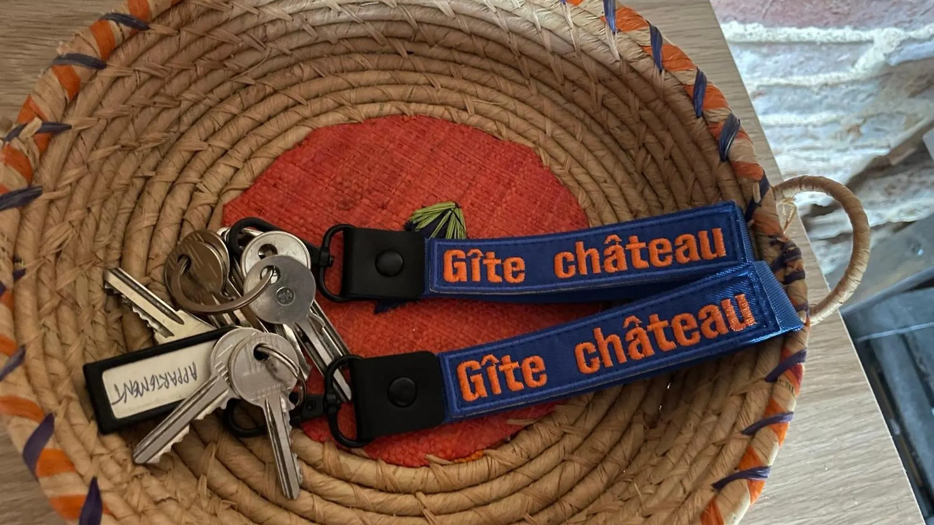بيت للعطل Grand Gite Du Chateau Montlaur